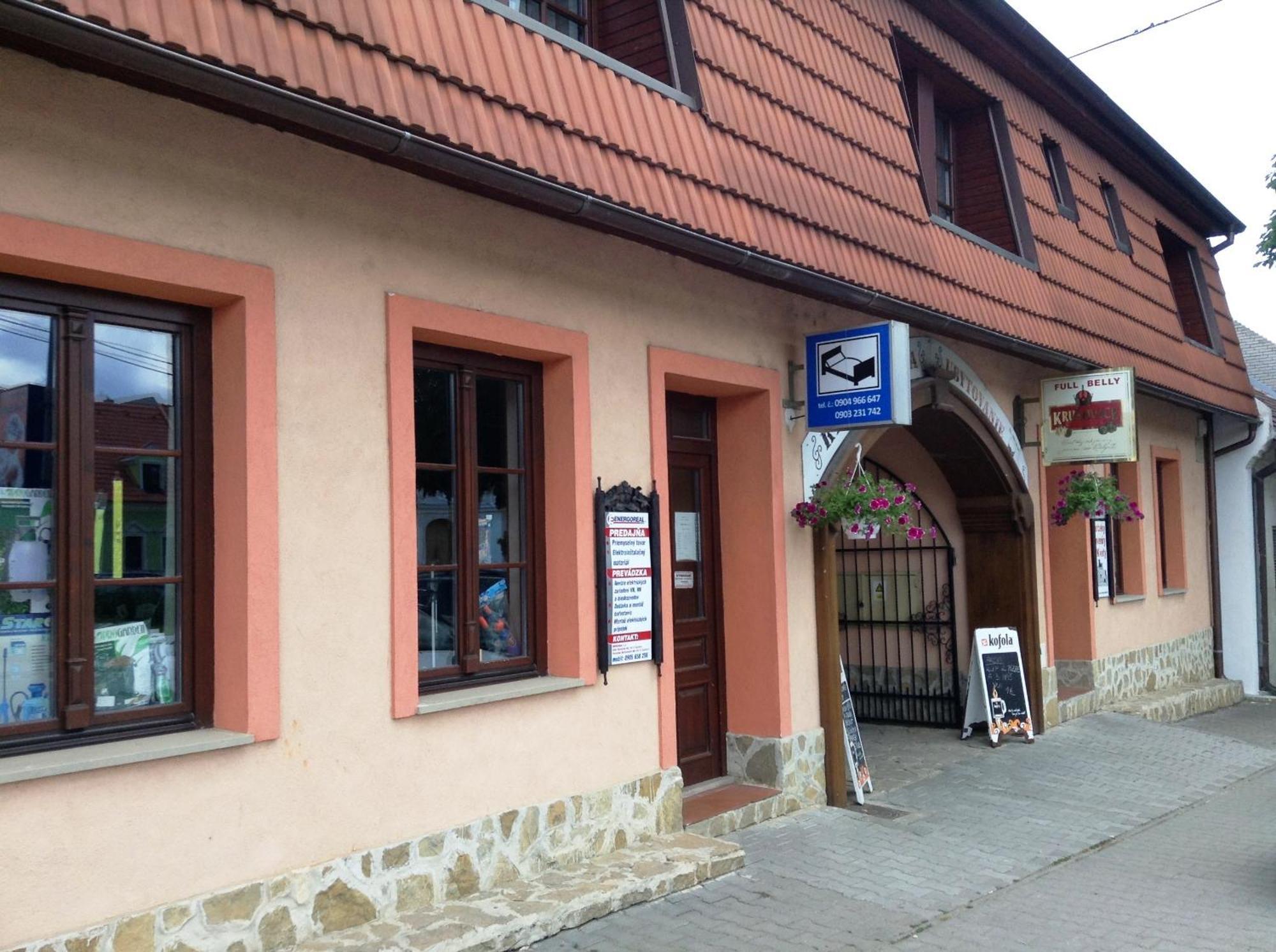 Ubytovanie Anka Sucanska Čachtice Eksteriør bilde